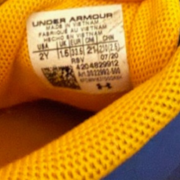 Under Armour Slip-on Sneakers size 2 youth - Picture 6 of 6